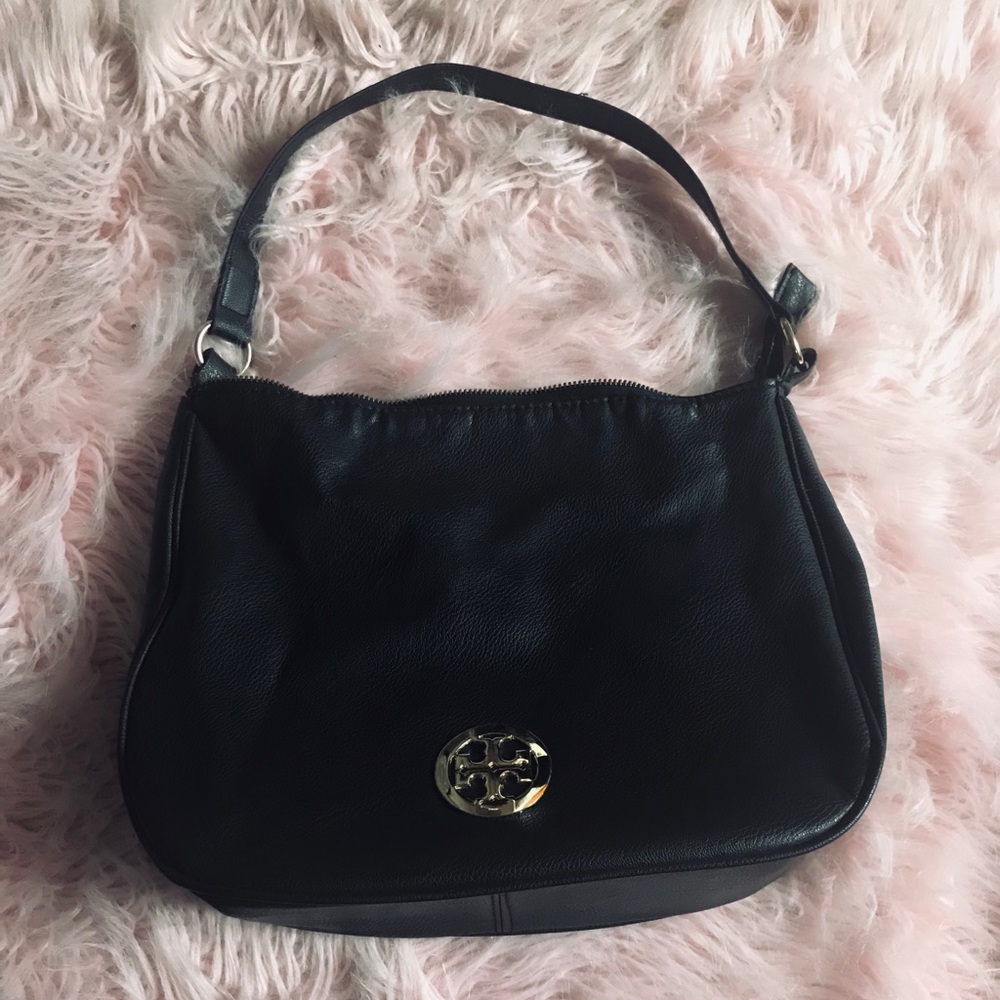 Black Purse